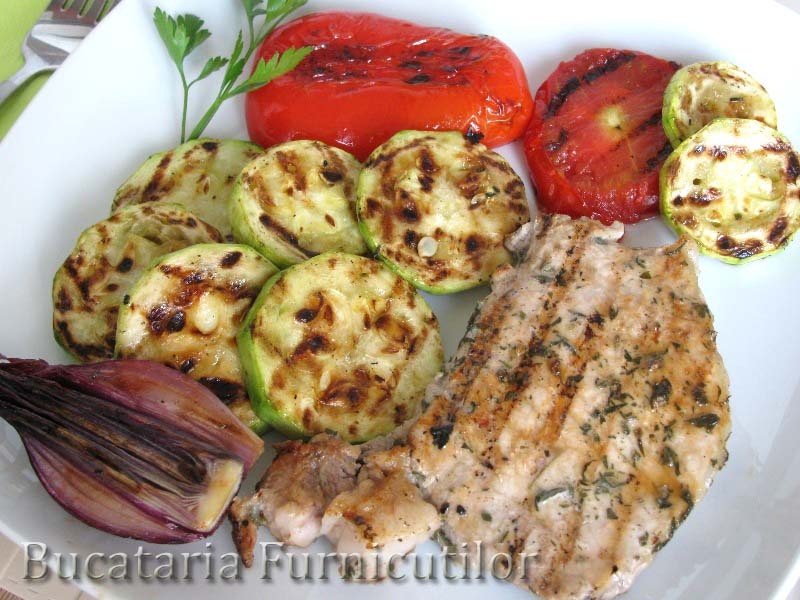 Cotlet cu legume la gratar