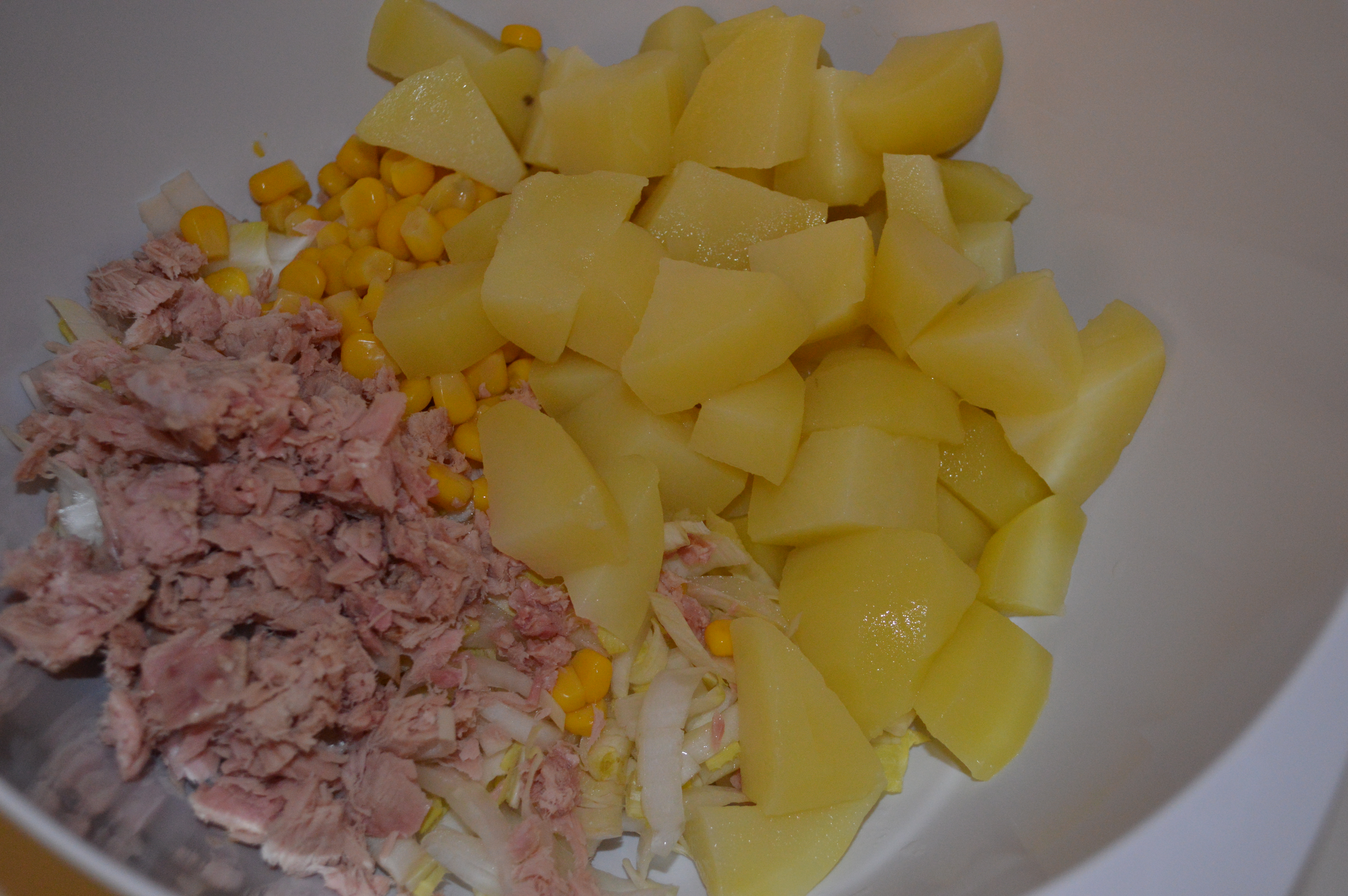 Salata de andive cu ton si cartofi