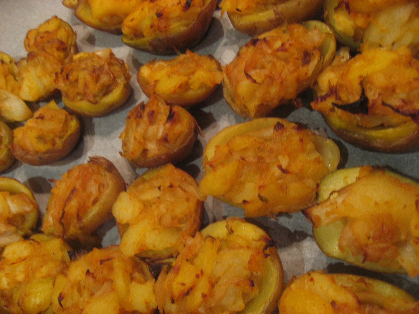 Cartofi copti de doua ori (cartofi umpluti cu varza)