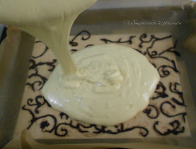 Rulada cu mascarpone, rodie si goji