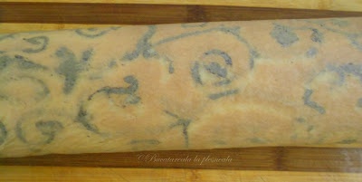 Rulada cu mascarpone, rodie si goji