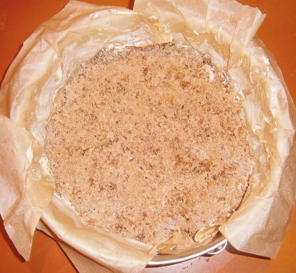 Tort marmorat cu branza si ciocolata