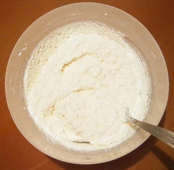 Tort marmorat cu branza si ciocolata