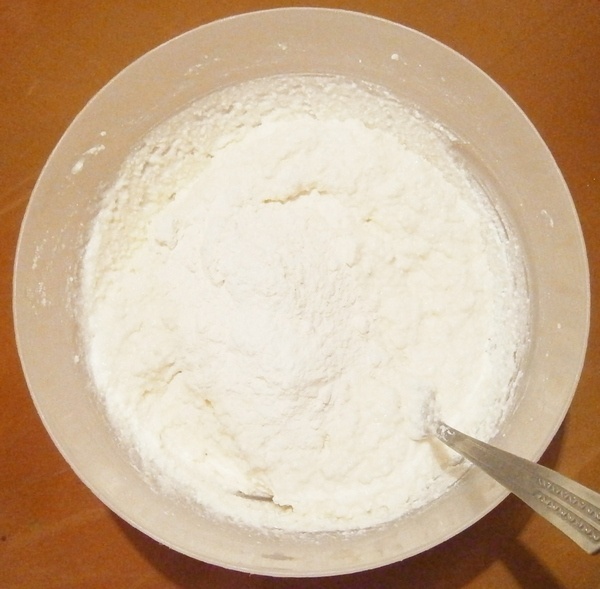 Tort marmorat cu branza si ciocolata