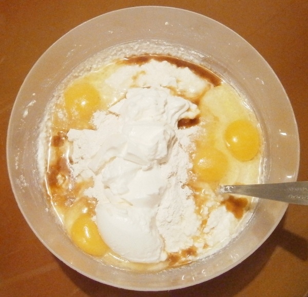 Tort marmorat cu branza si ciocolata