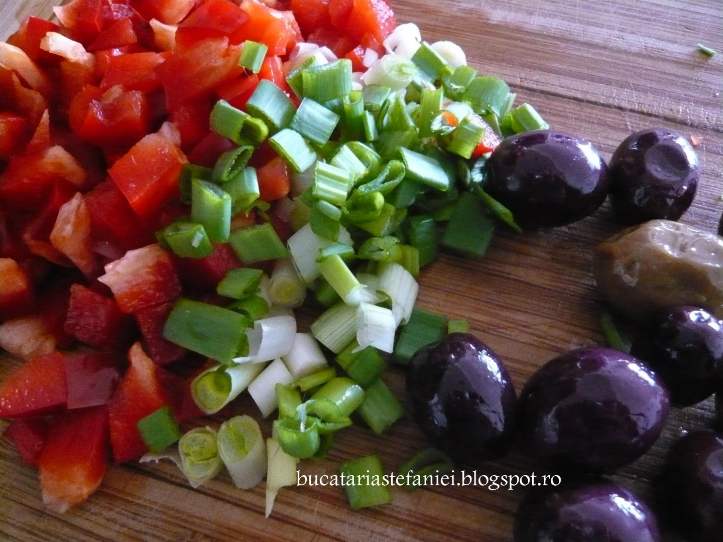 Salata de legume si paste