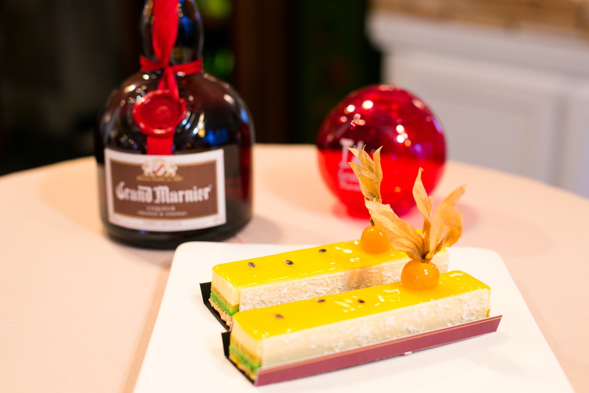 Chef Nicolas Boussin, unul dintre cei mai renumiți patiseri din lume, a  revenit la București pentru a prepara deserturi franțuzești originale