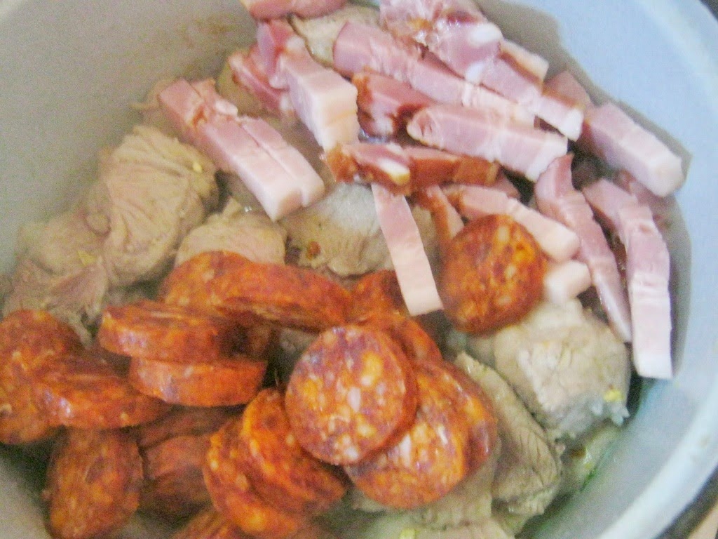 Tochitura macelareasca cu cus-cus