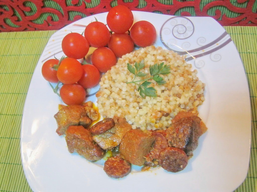 Tochitura macelareasca cu cus-cus