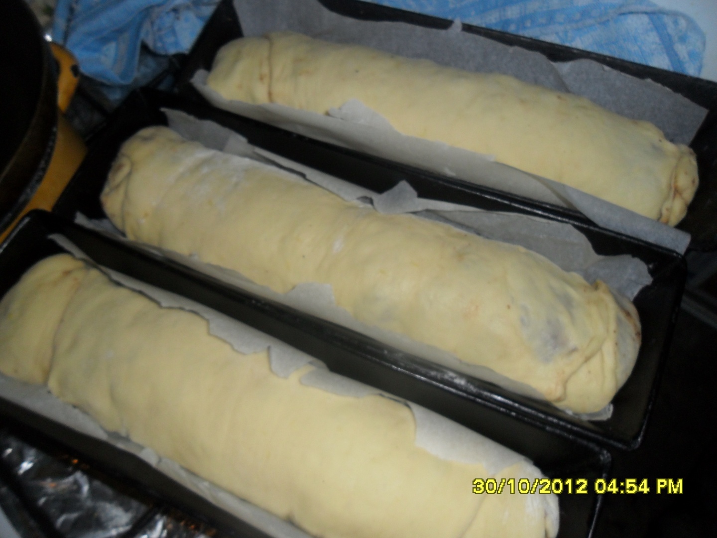 Cozonac pufos  cu nuca