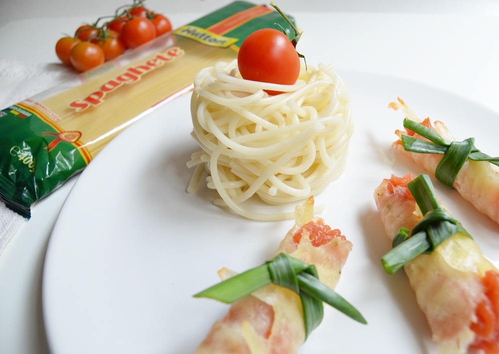 Spaghete cu "jeleu" de rosii