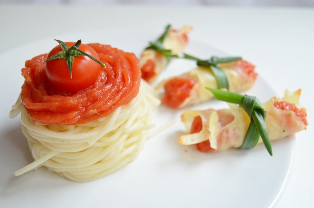 Spaghete cu "jeleu" de rosii