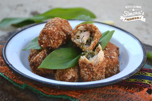 Rulouri de pui cu leurda