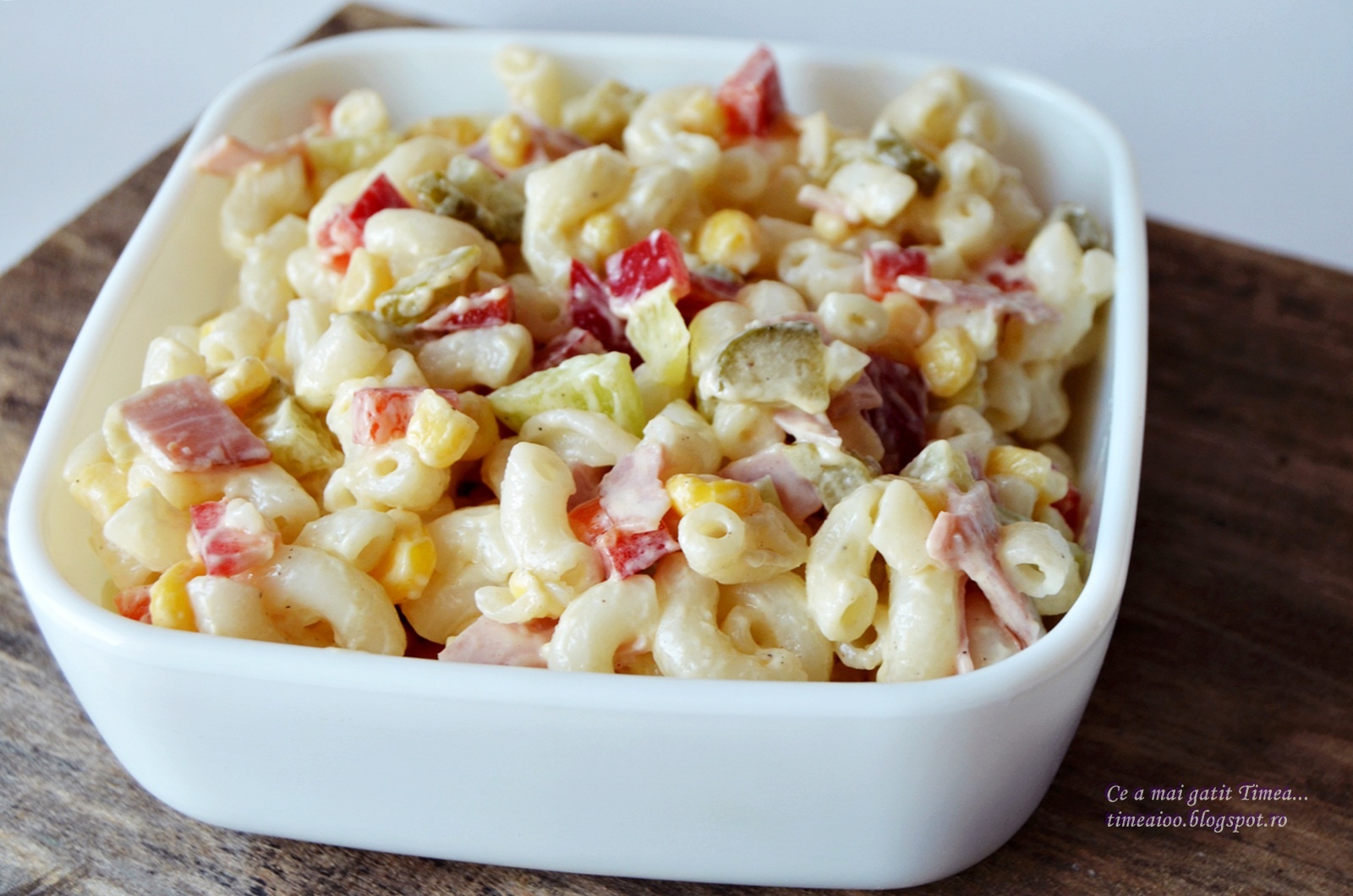 Salata de paste cu maioneza