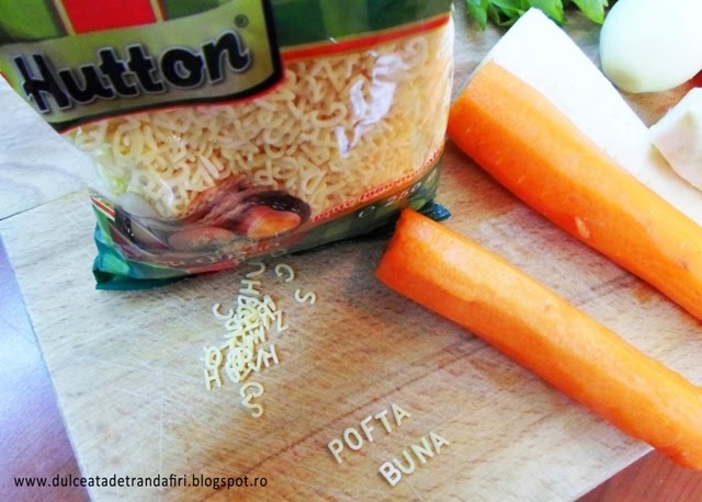 Ciorba de legume cu taitei-alfabet