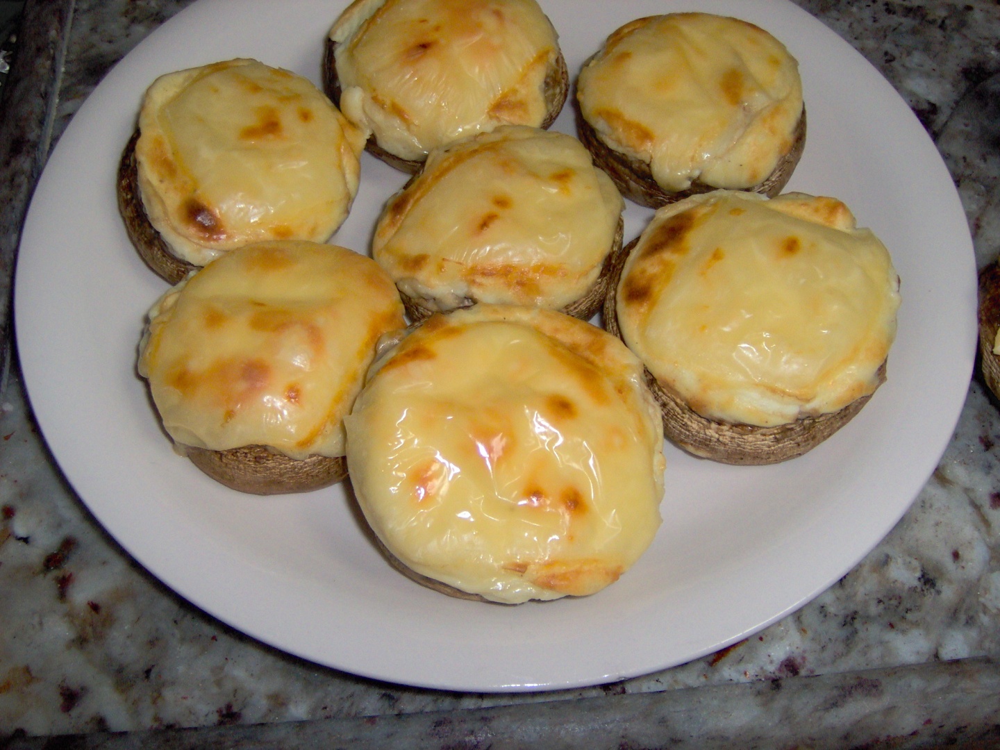 Muffin cu branza si porumb