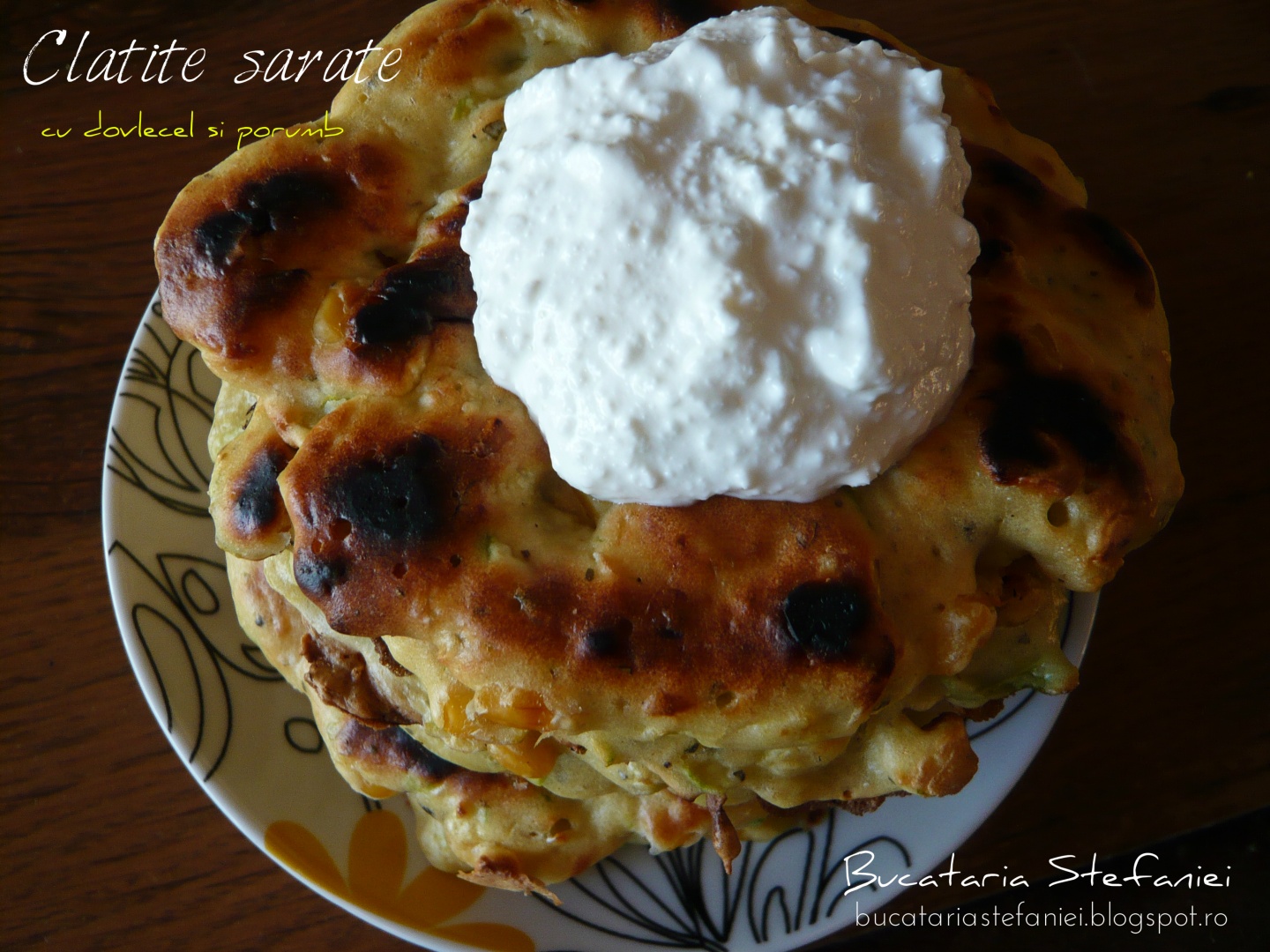 Clatite sarate cu dovlecel si porumb