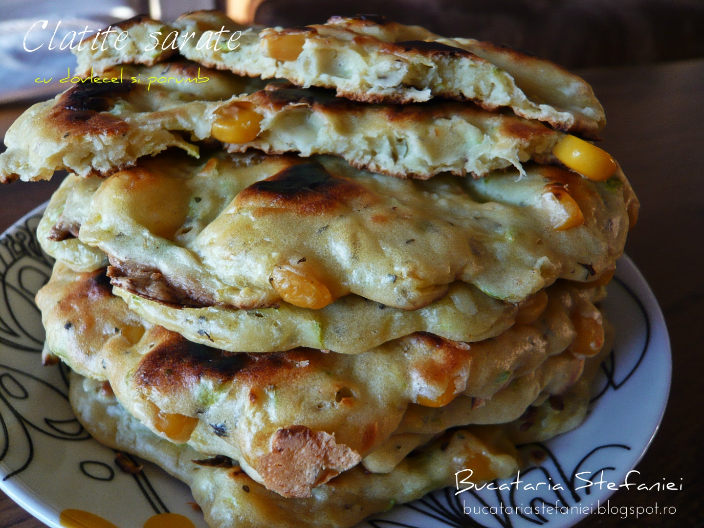 Clatite sarate cu dovlecel si porumb