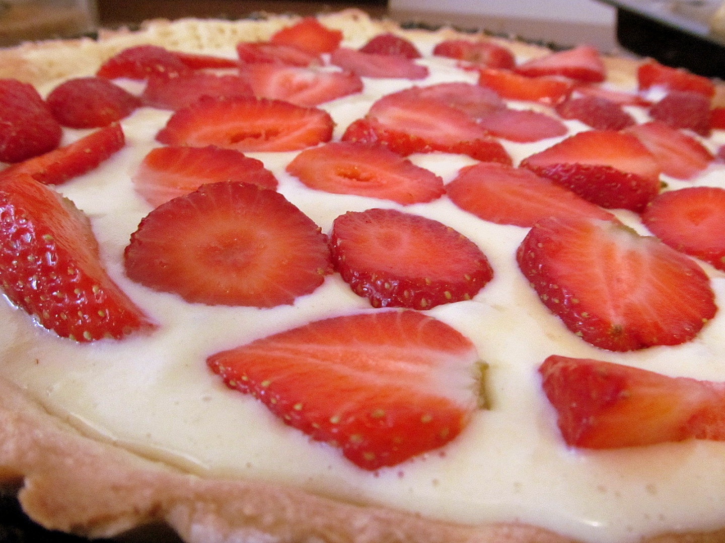 Tartă muffin cu căpșuni