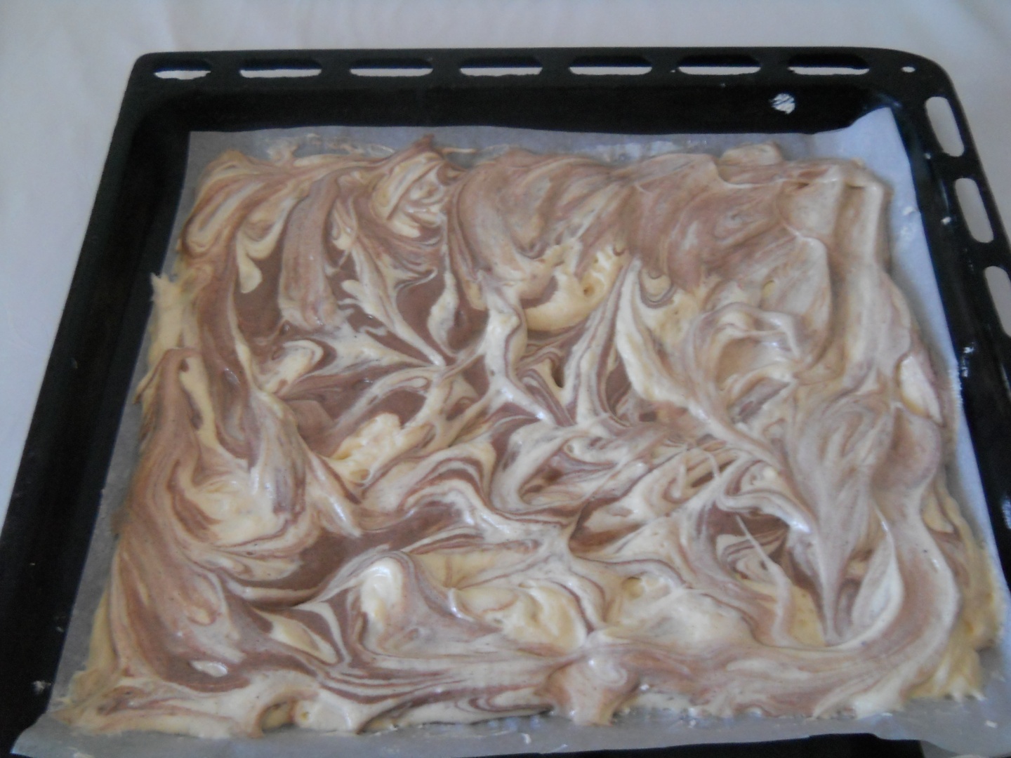 Rulada cu frisca si capsuni