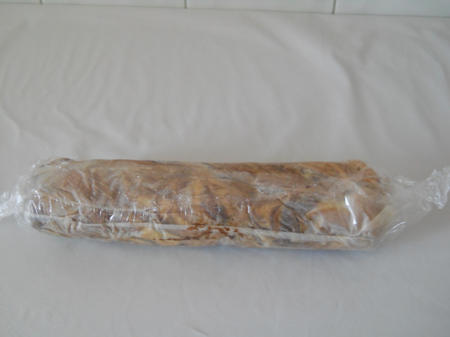 Rulada cu frisca si capsuni