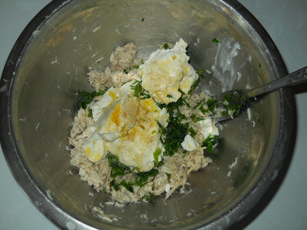 Minitort cu pate de macrou