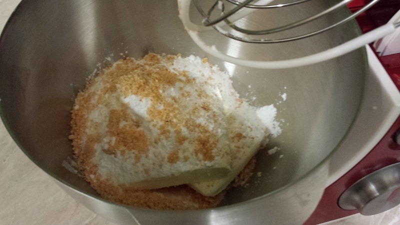 Carrot Cake cu fructe uscate