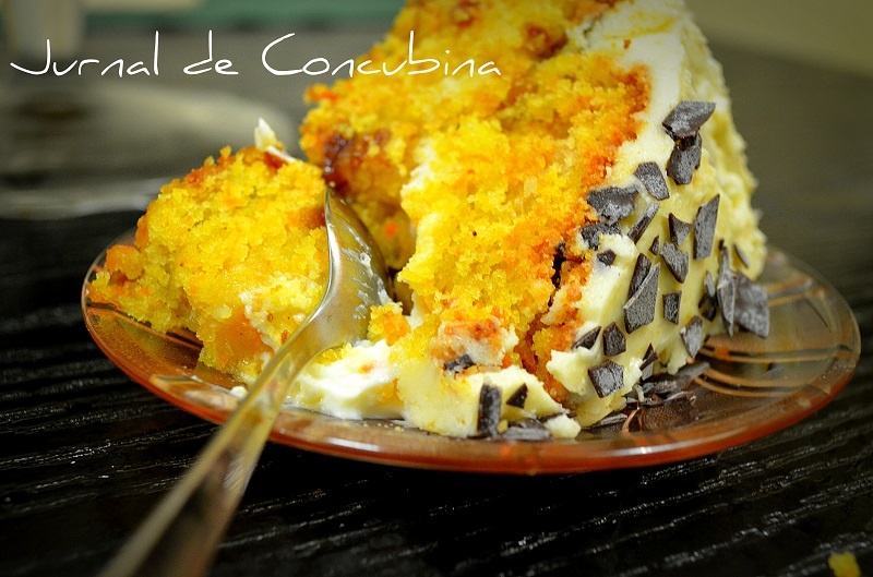 Carrot Cake cu fructe uscate