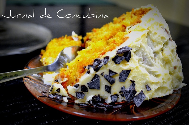 Carrot Cake cu fructe uscate