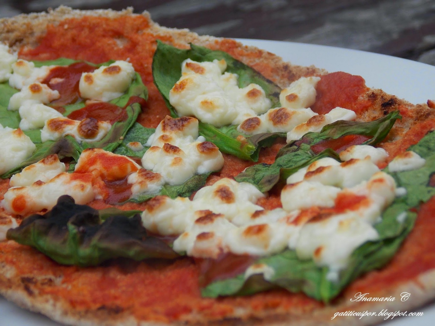 Pizza Cu Branza Feta Si Spanac