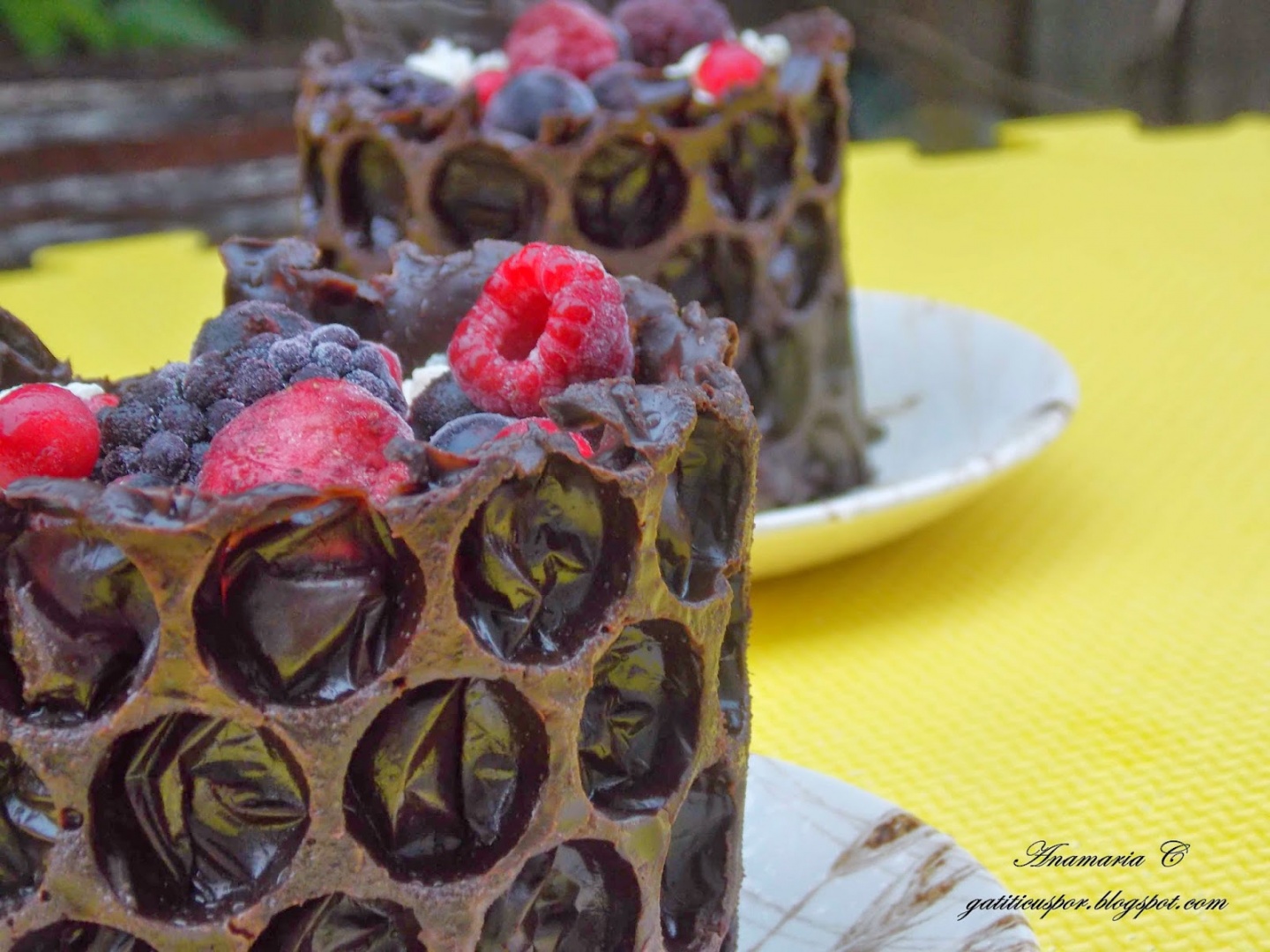 Mini tortulete cu crema de branza