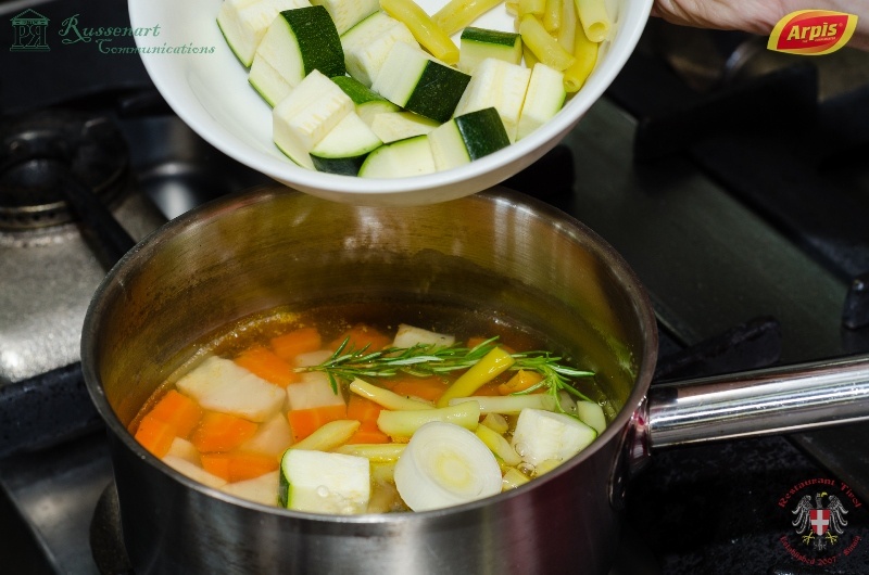 Muschiulet de vitel cu pastel de legume