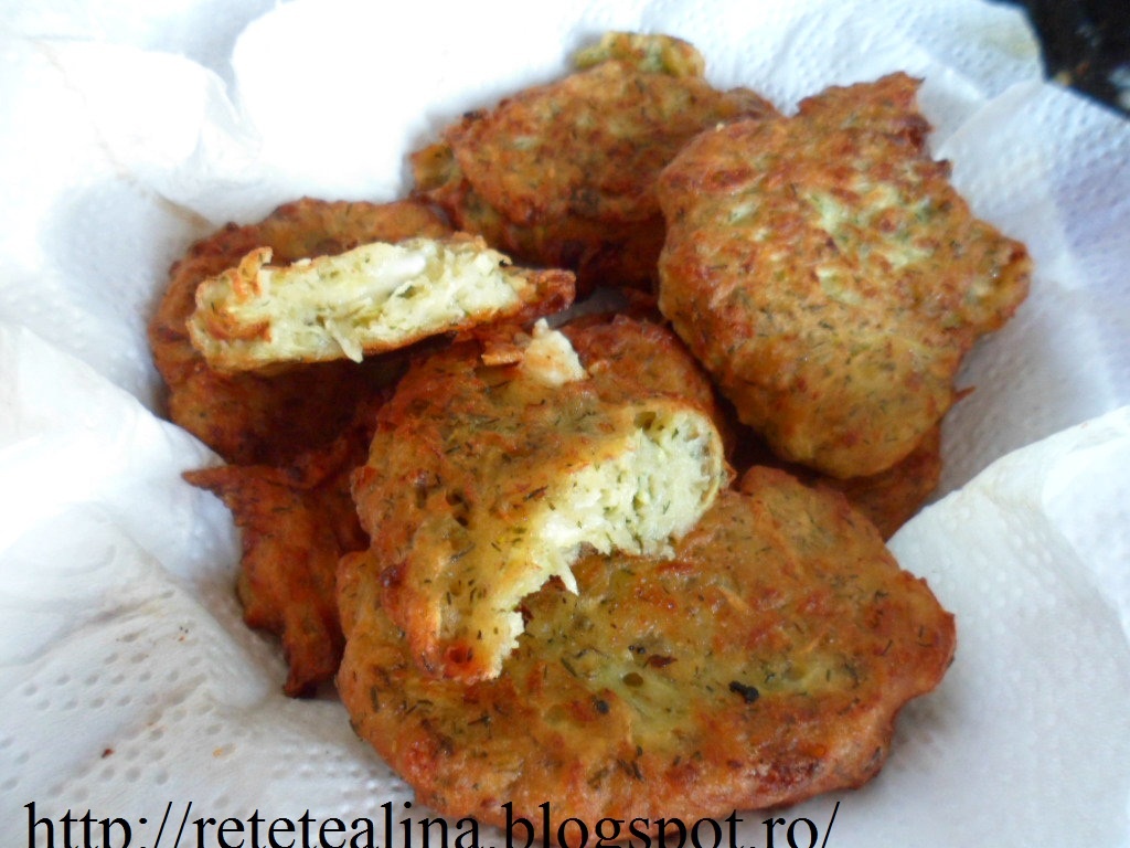 Chiftele de dovlecei cu branza si marar