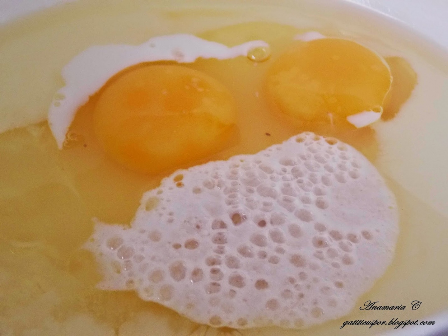 Prajitura Alba Ca Zapada cu crema de lamaie