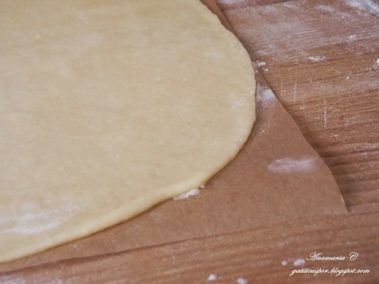 Prajitura Alba Ca Zapada cu crema de lamaie