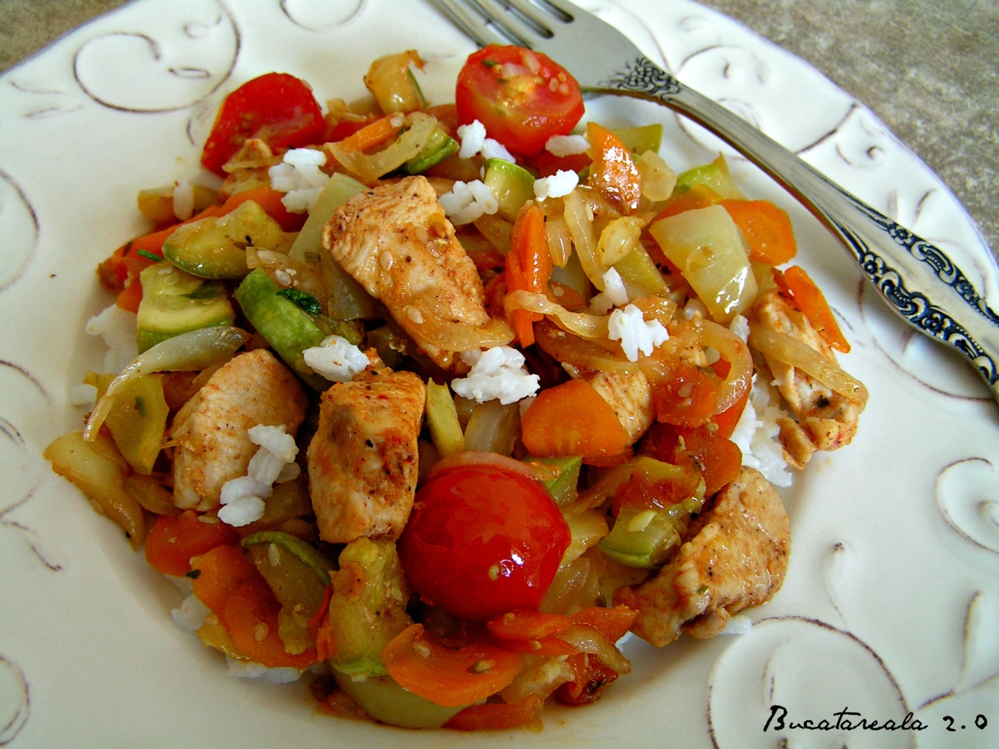 Pui piri piri cu legume la tigaie