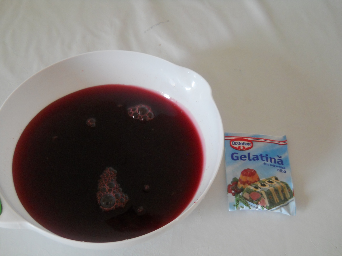 Prajitura cu visine si ciocolata