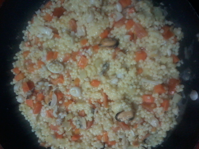 Couscous cu fructe de mare
