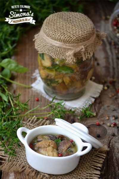 Hribi conservati in ulei de masline