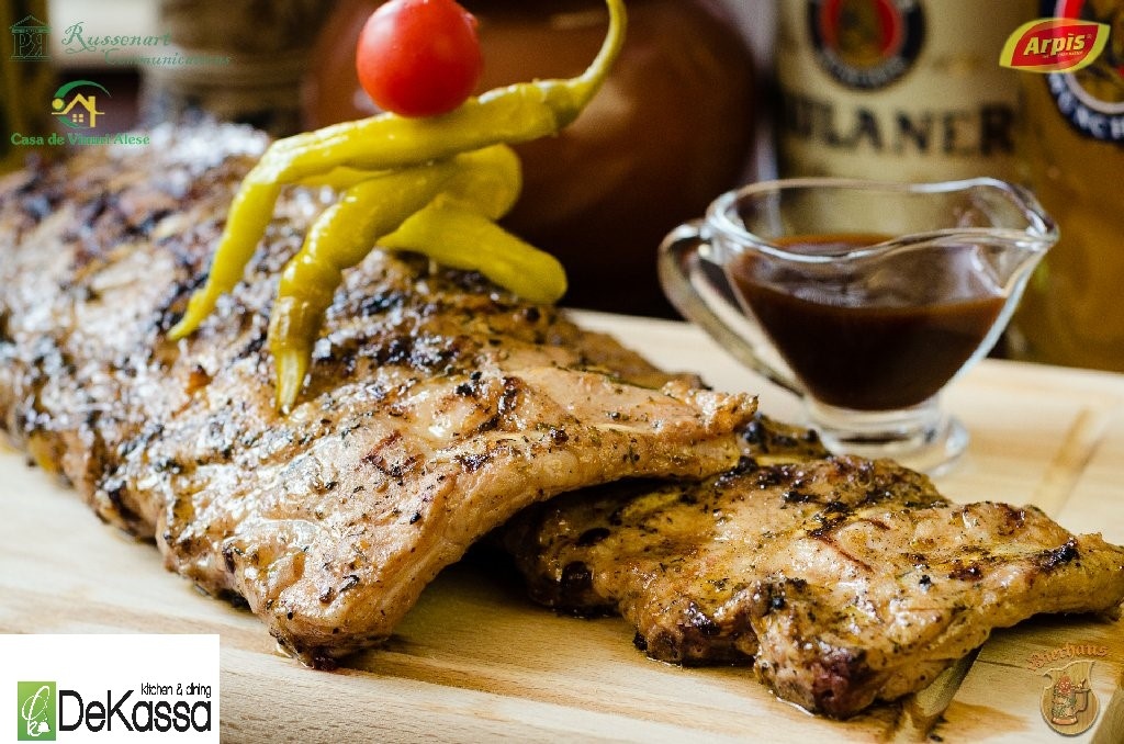 Coaste de porc fripte la gratar