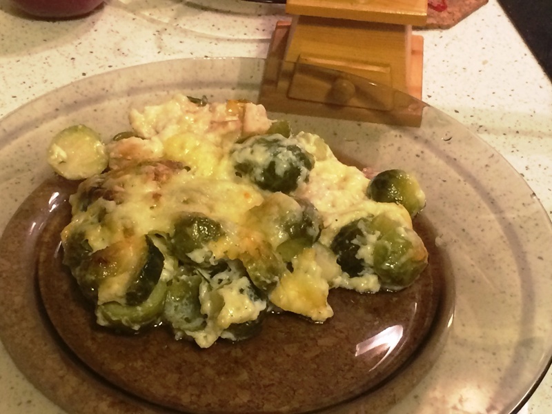 Varza de Bruxelles gratinata