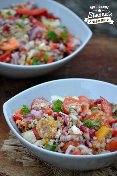 Salata vegana cu hrisca si legume