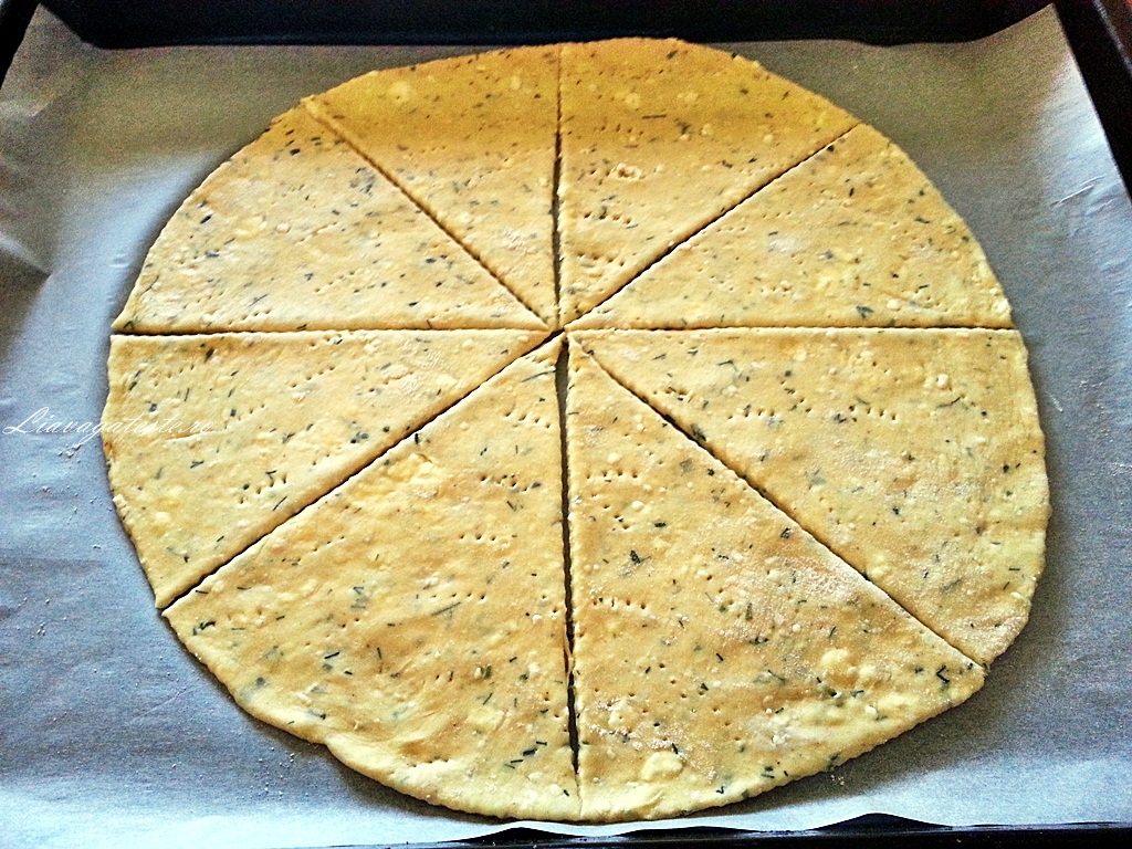 Tarta cu dovlecel si branza sarata