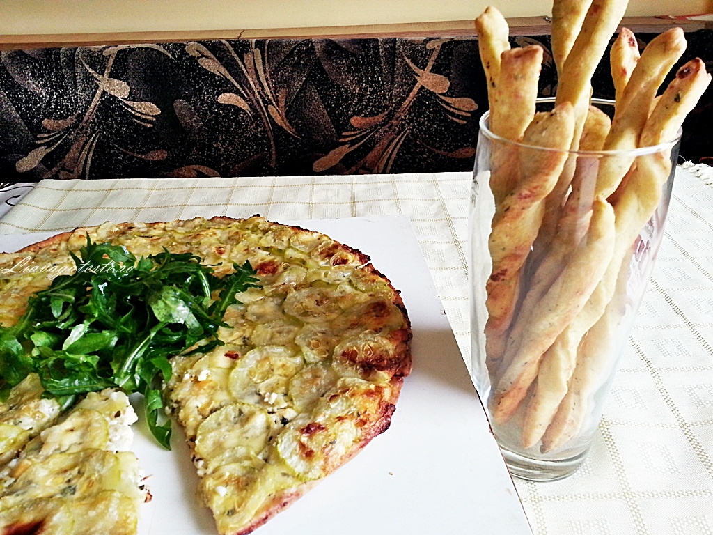 Tarta cu dovlecel si branza sarata