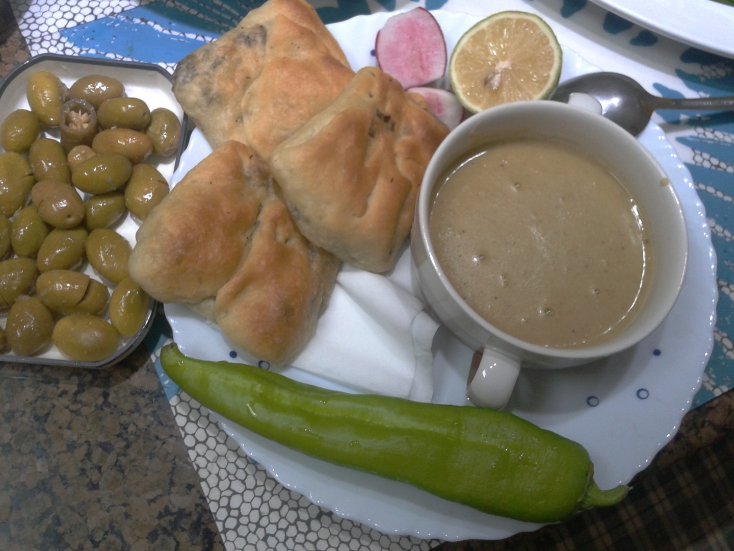 Mtabaq cu za'atar(oregano)