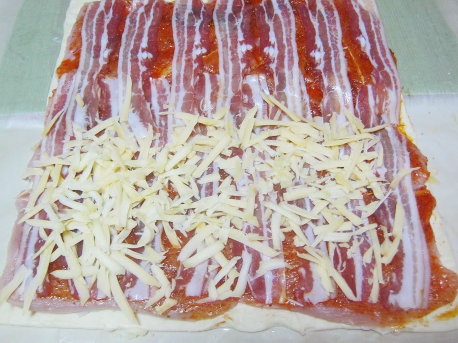 Rulada din piept de curcan in foietaj