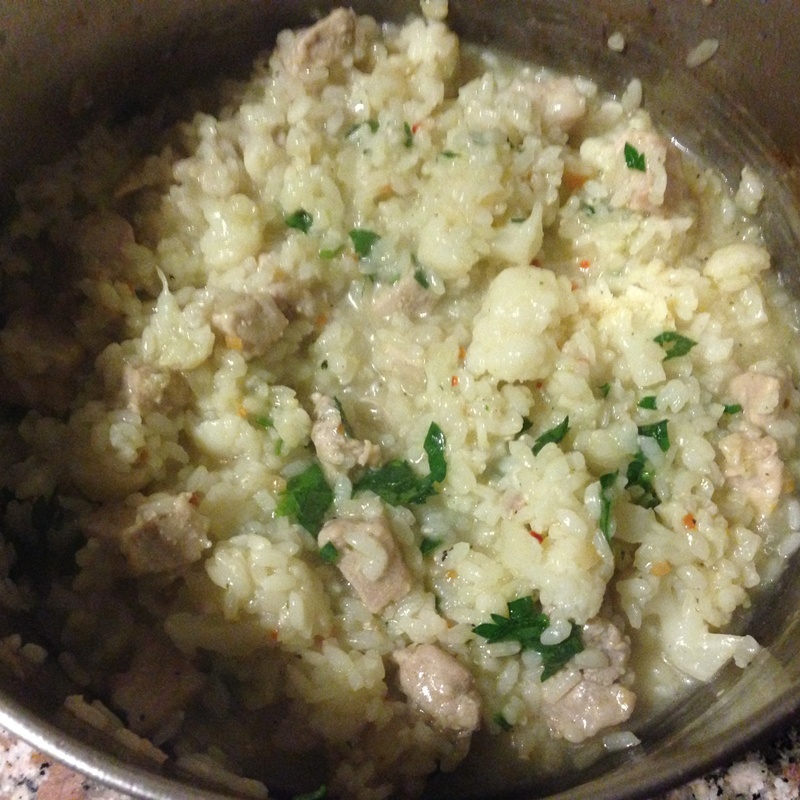 Orez cu carne de porc si conopida