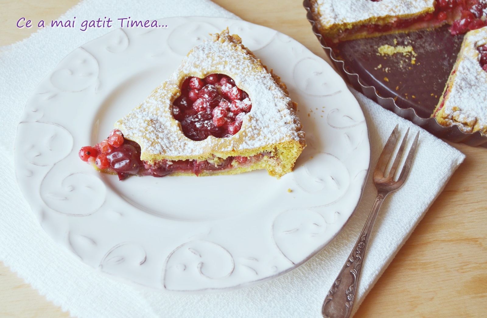Tarta cu visine si strugurei