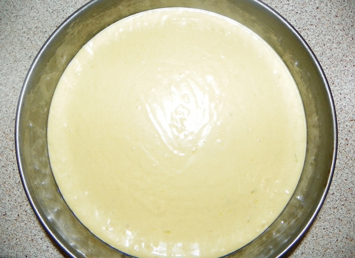 Tort marmorat cu crema de unt de arahide