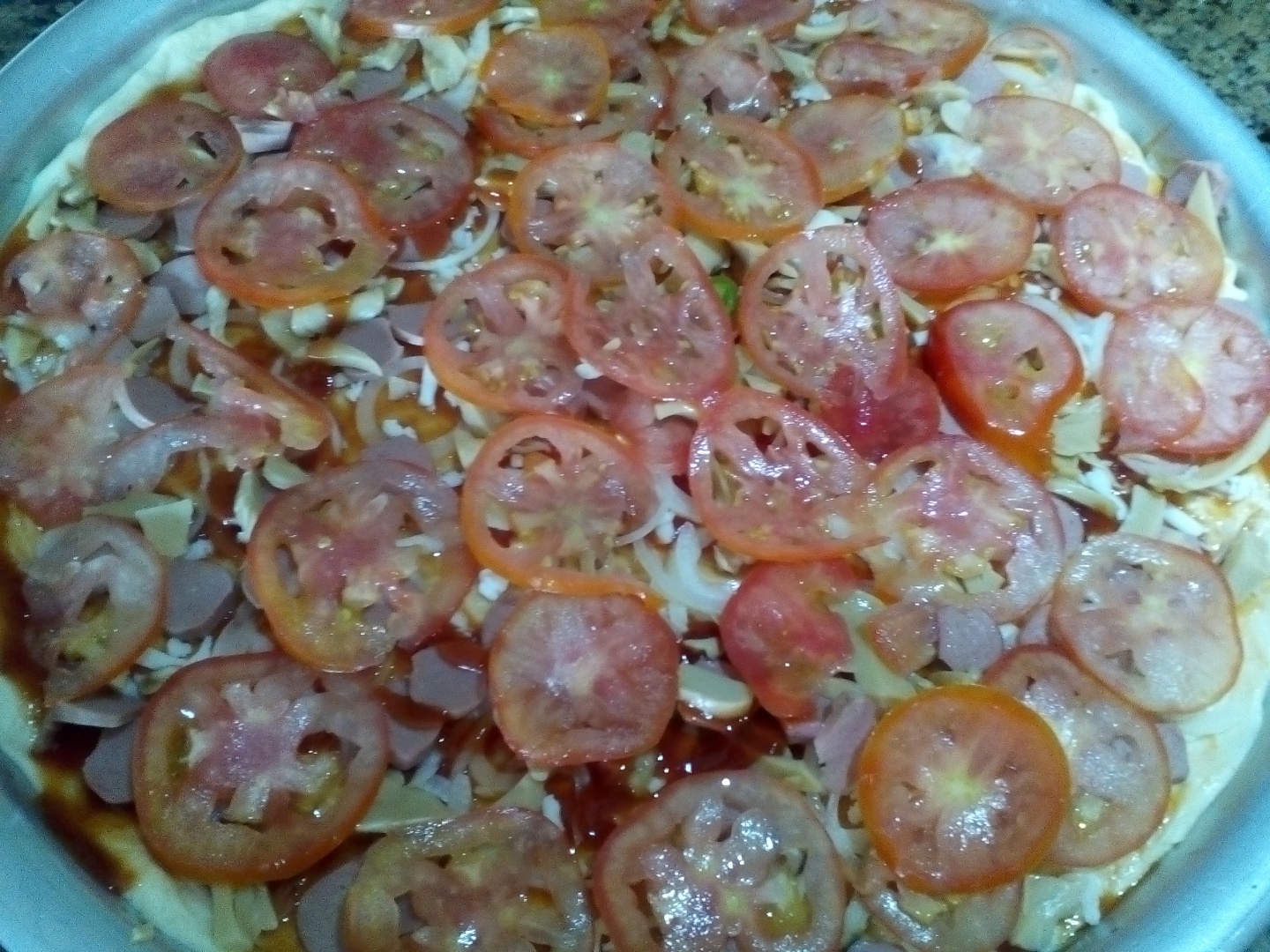 Pizza cu aluat fraged de casa